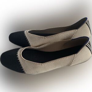 Rothy's Beige and Black Two-Tone Ballet Flats